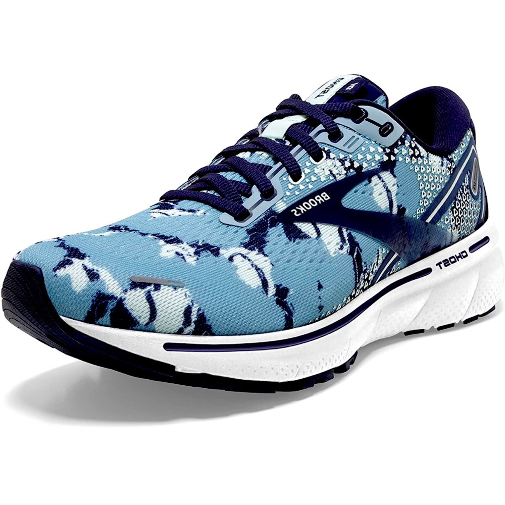 Brooks Ghost women’s running shoes size 7.5.  Gently worn